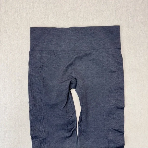 Lululemon Ebb to Street Seamless Ribbed Cuff Pants Womens Size L 8 Gray Tights - Picture 5 of 10